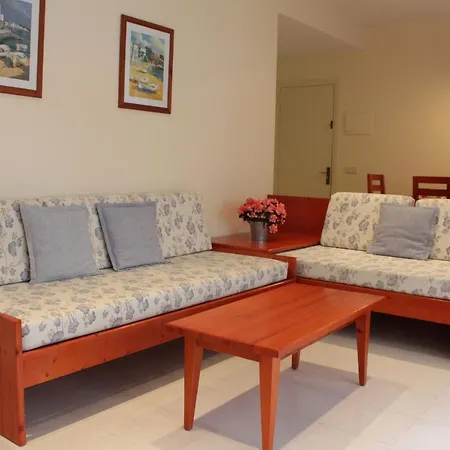 Apartaments Tamariu Apartahotel *